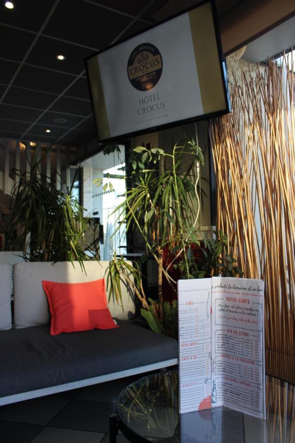 Hotel Crocus Caen Memorial Bagian luar foto
