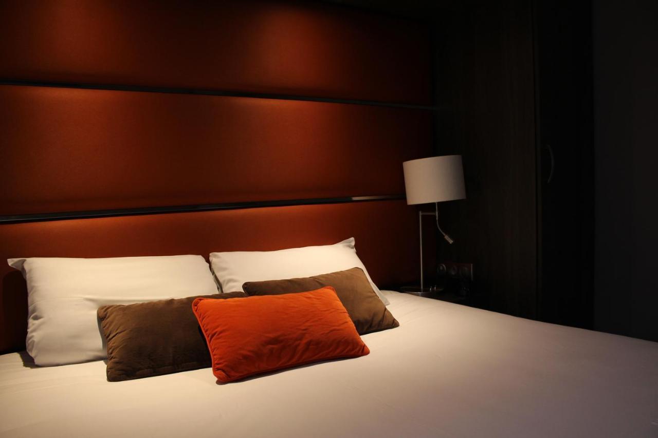 Hotel Crocus Caen Memorial Bagian luar foto