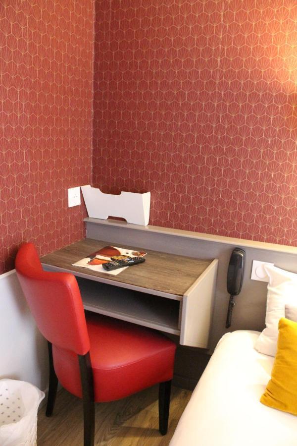 Hotel Crocus Caen Memorial Bagian luar foto