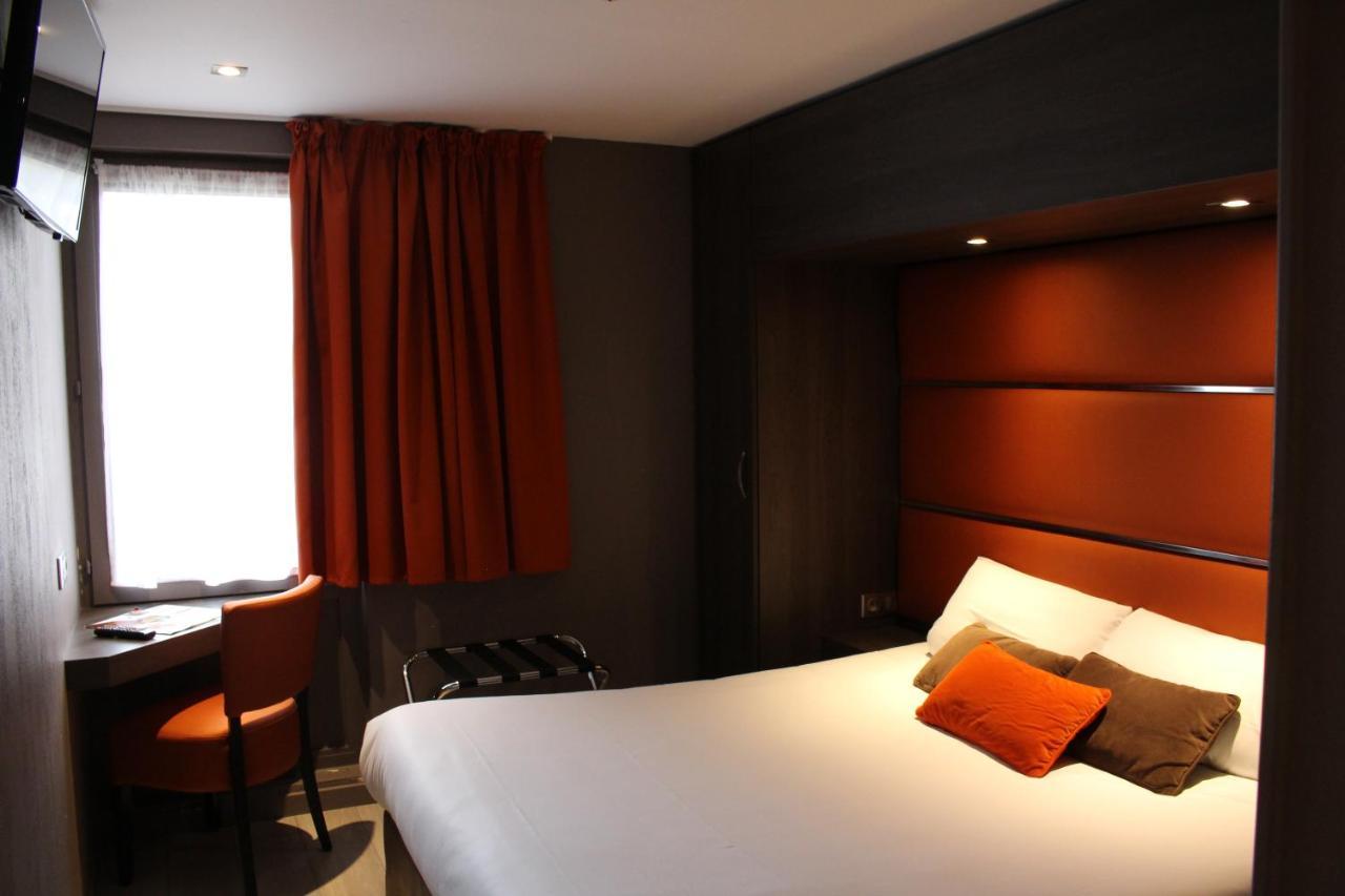Hotel Crocus Caen Memorial Bagian luar foto